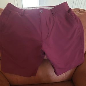 Under Armour heat gear golf shorts